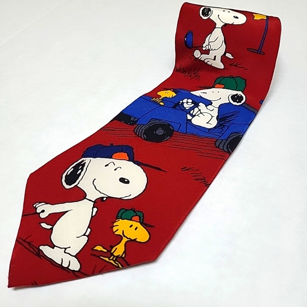 Vtg. Snoppy Peanuts Golf Necktie Joe Golfer 100% Silk Made In USA‎ Woodstock